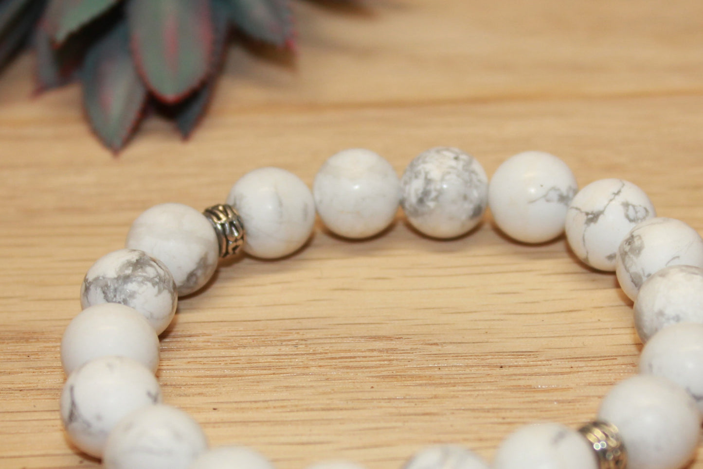 Matte White Howlite Solid 10mm